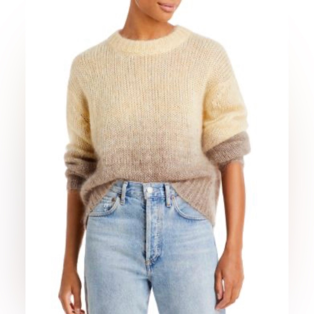 Wild Fable Fluffy White and cream Sweater women’s size medium